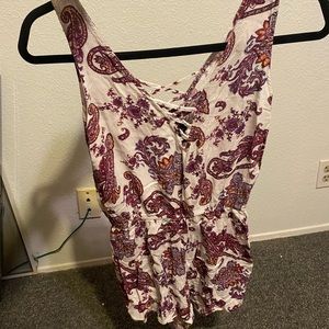 ✨kendall and kylie paisley romper 💜